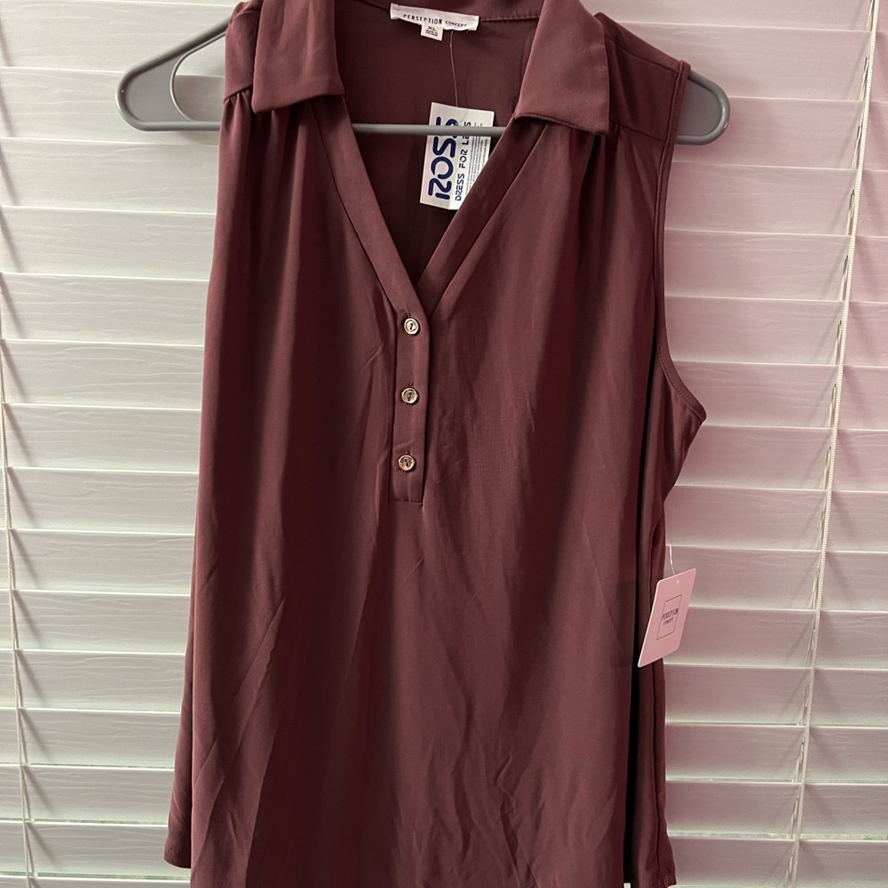 Women’s Button Up Sleeveless Tank Top